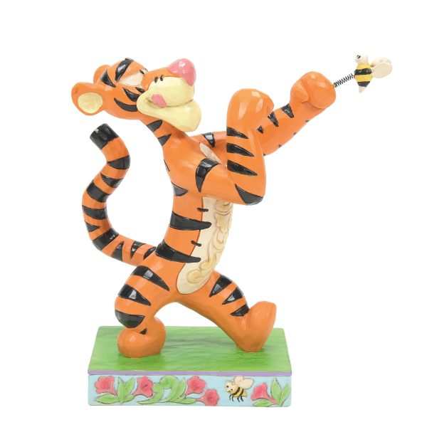 Tigger Fighting Bee Discount